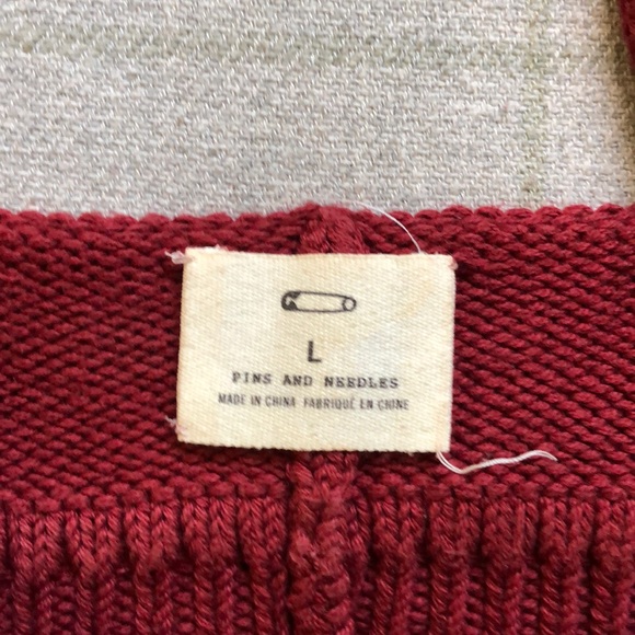 Knit crop top - Picture 2 of 4